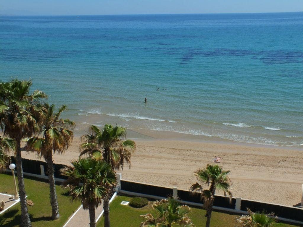 3 quarto Apartamento para venda em Arenales del Sol com piscina garagem - 480 000 € (Ref: 9064631)