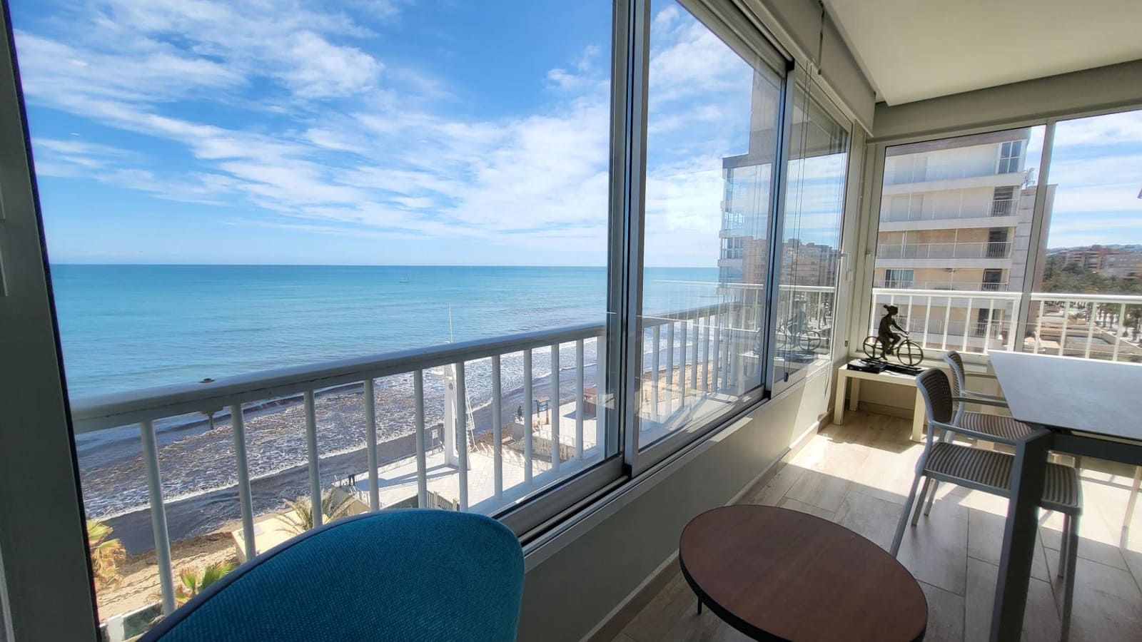 3 quarto Apartamento para venda em Arenales del Sol com piscina garagem - 480 000 € (Ref: 9064631)