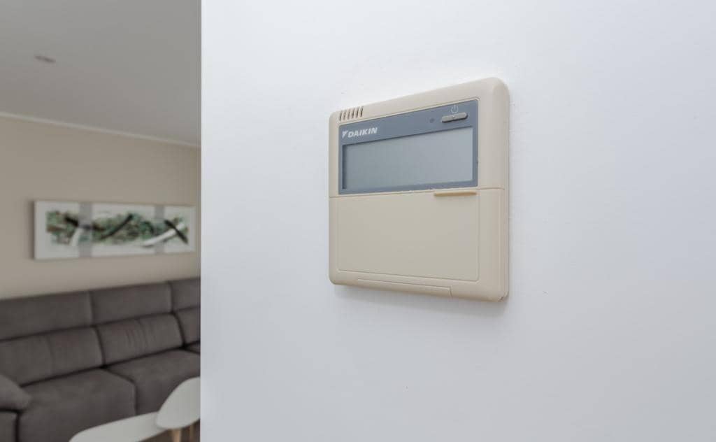 2 soverom Leilighet til salgs i Arenales del Sol med svømmebasseng garasje - € 395 000 (Ref: 9064632)