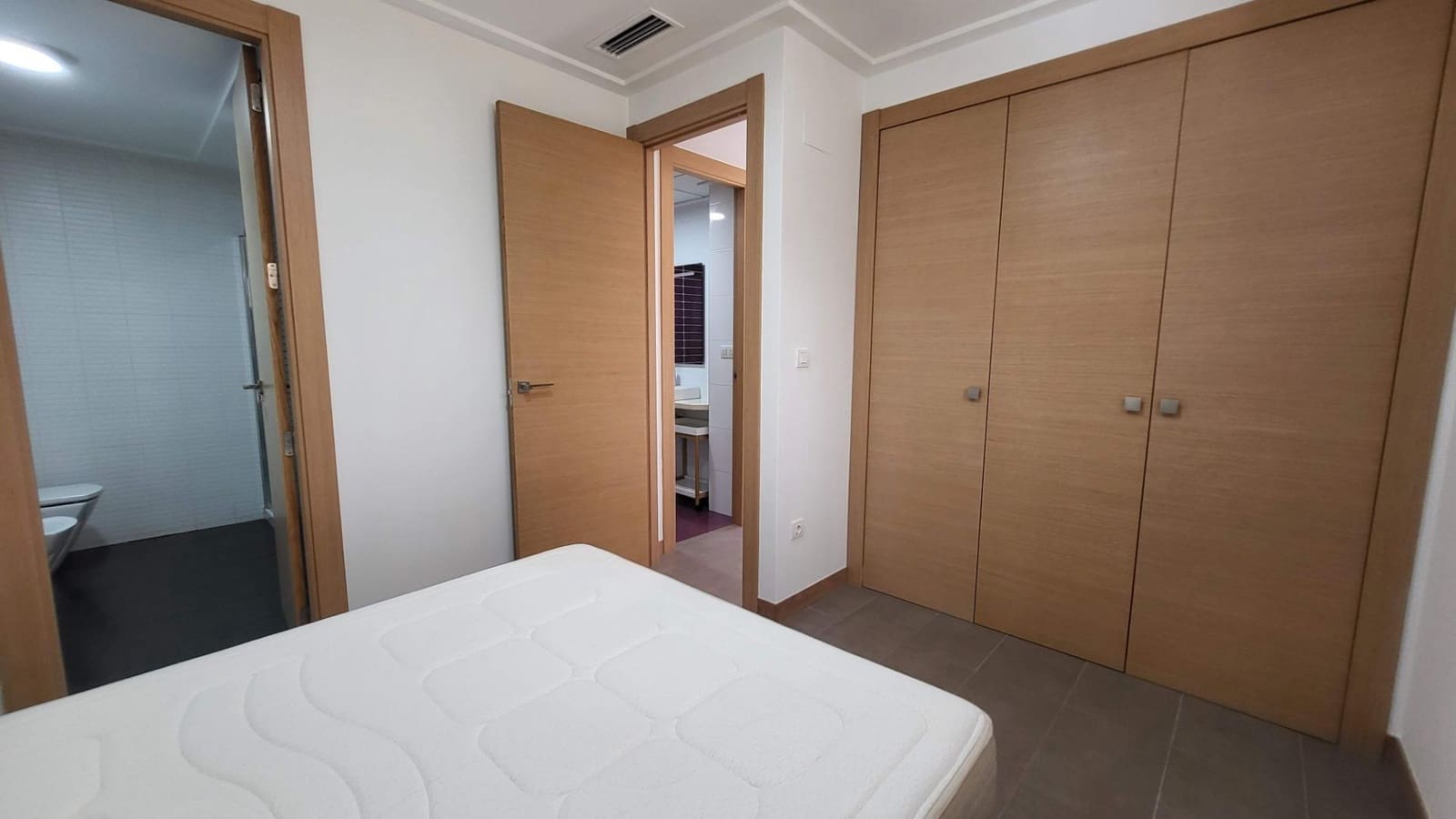 2 soverom Leilighet til salgs i Arenales del Sol med svømmebasseng garasje - € 395 000 (Ref: 9064632)