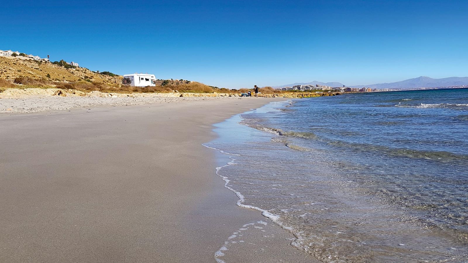 3 soveværelse Lejlighed til salg i Gran Alacant med swimmingpool - € 315.000 (Ref: 9064637)