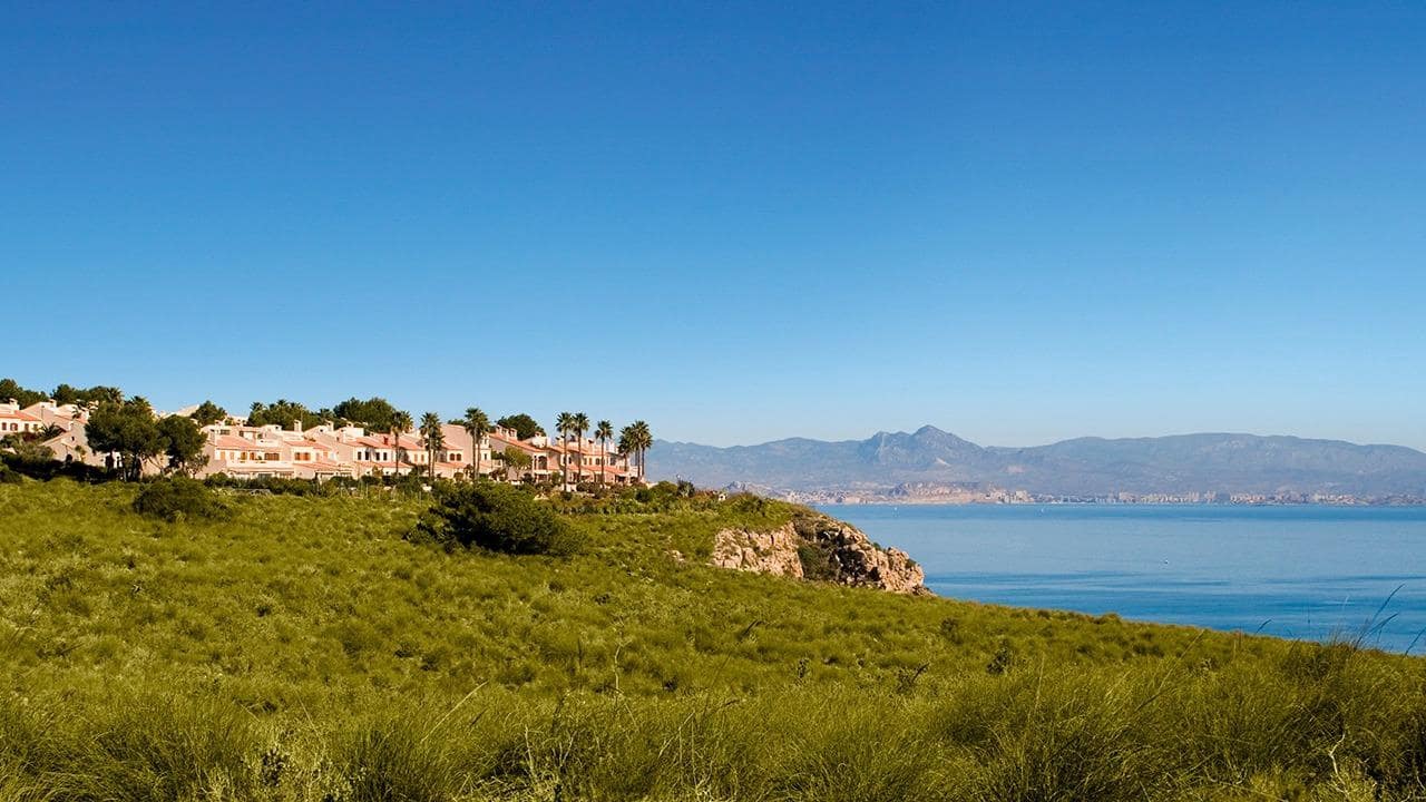 3 soveværelse Lejlighed til salg i Gran Alacant med swimmingpool - € 315.000 (Ref: 9064637)