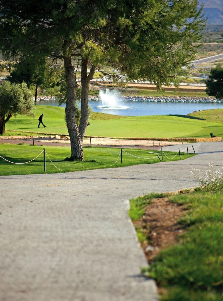 Apartamento de 3 habitaciones en Monforte del Cid en venta con piscina garaje - 269.000 € (Ref: 9064640)