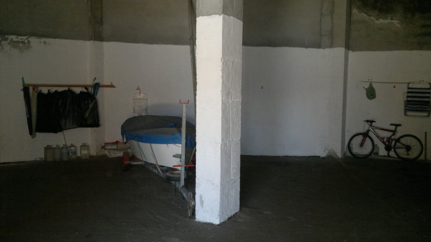 Garage til salg i Arenales del Sol - € 8.500 (Ref: 9064642)