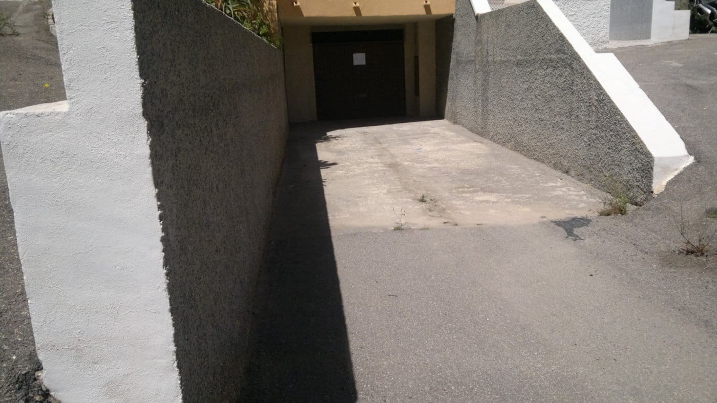Garage til salg i Arenales del Sol - € 8.500 (Ref: 9064642)