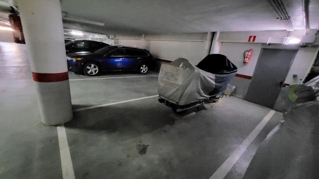 Garage for sale in Arenales del Sol, Elche / Elx - € 10,500 (Ref: 9064643)