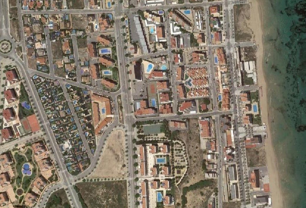 Garage te koop in Arenales del Sol - € 10.500 (Ref: 9064643)