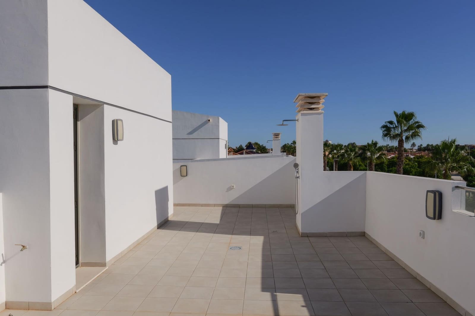 3 soveværelse Villa til salg i Los Alcazares med swimmingpool garage - € 479.951 (Ref: 9064644)