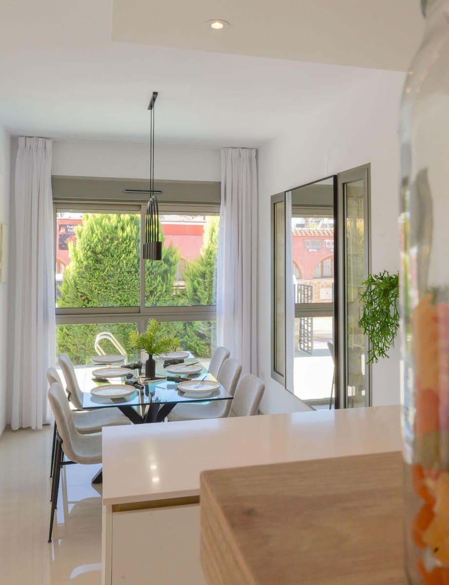 3 slaapkamer Villa te koop in Los Alcazares met zwembad garage - € 479.951 (Ref: 9064644)