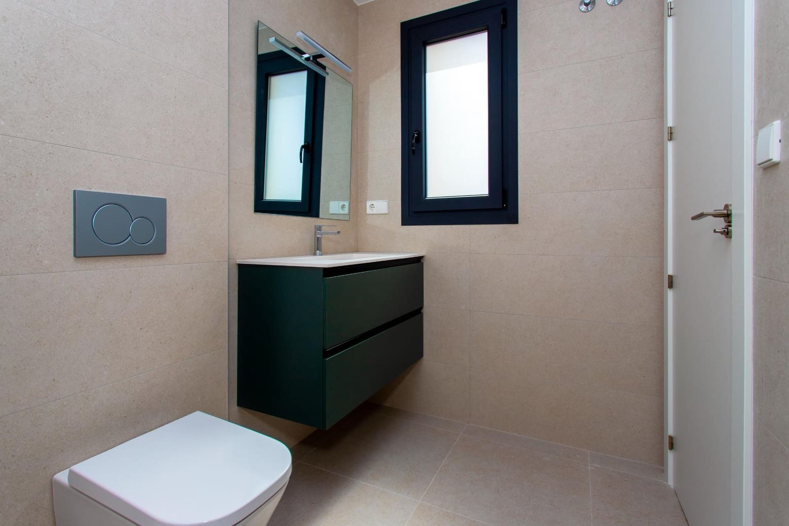 3 slaapkamer Bungalow te koop in Monforte del Cid met zwembad garage - € 365.000 (Ref: 9096060)