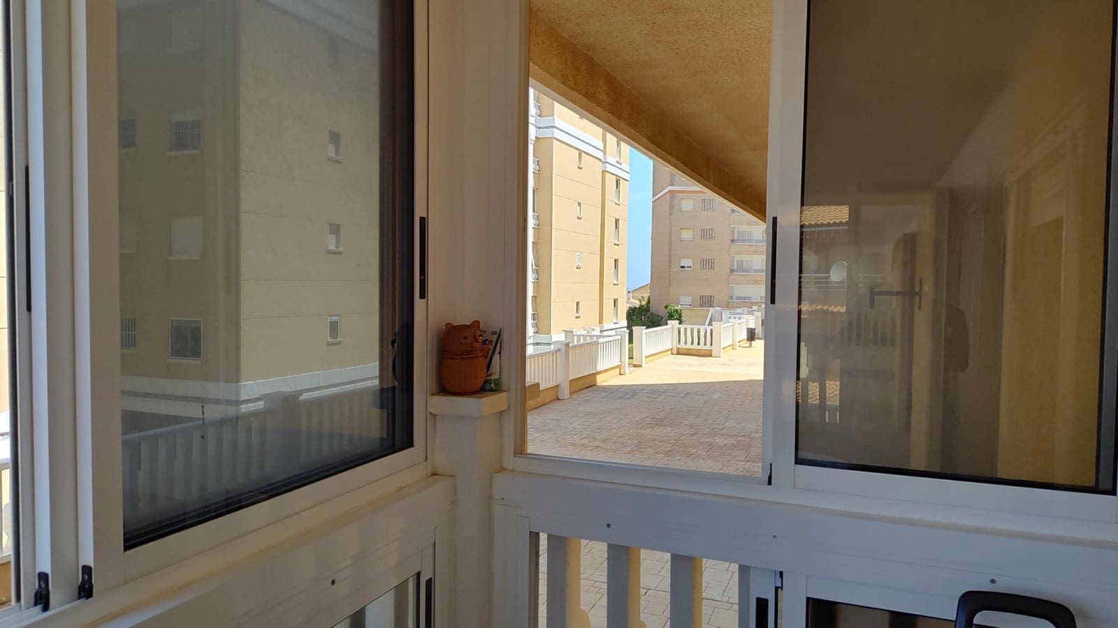 2 quarto Apartamento para venda em Arenales del Sol com piscina garagem - 199 750 € (Ref: 9141597)
