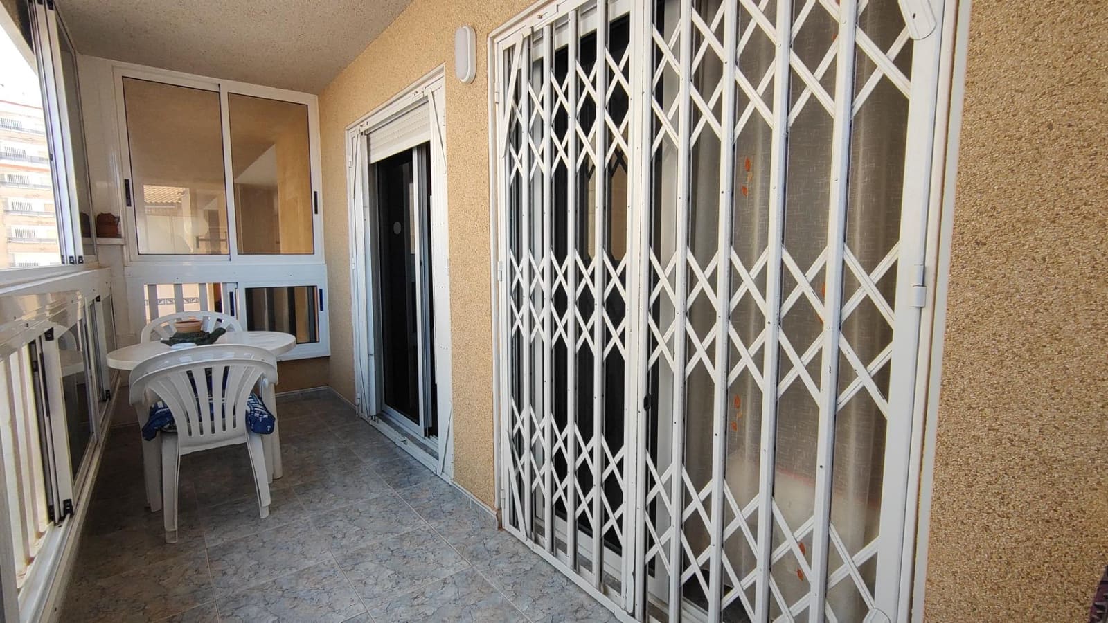 2 quarto Apartamento para venda em Arenales del Sol com piscina garagem - 199 750 € (Ref: 9141597)