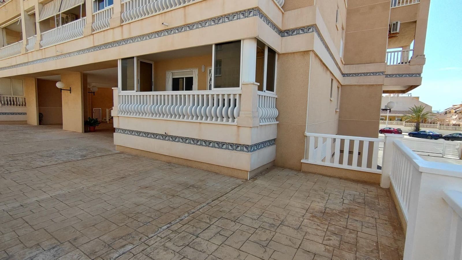 2 quarto Apartamento para venda em Arenales del Sol com piscina garagem - 199 750 € (Ref: 9141597)