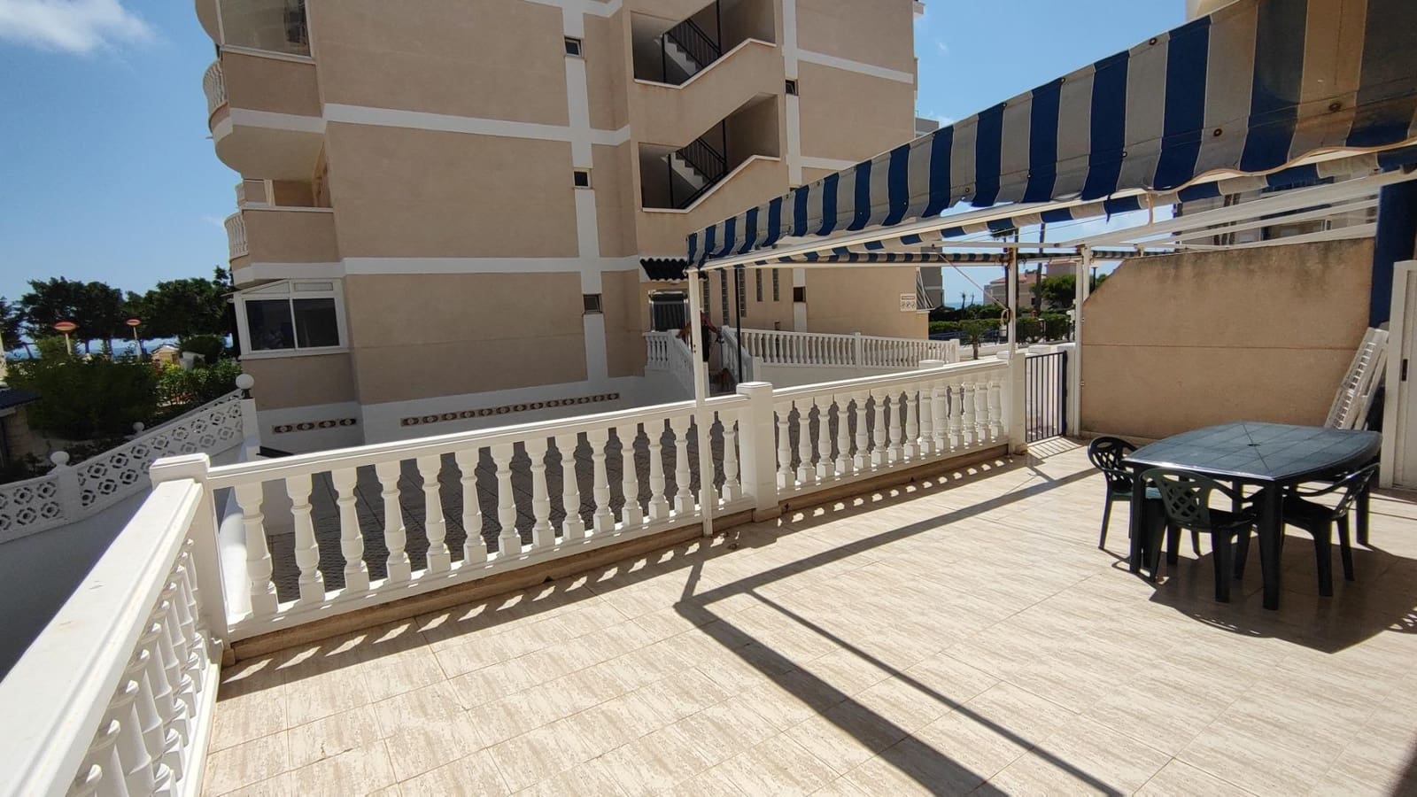 3 camera da letto Appartamento in vendita in Arenales del Sol con piscina garage - 232.500 € (Rif: 9159449)