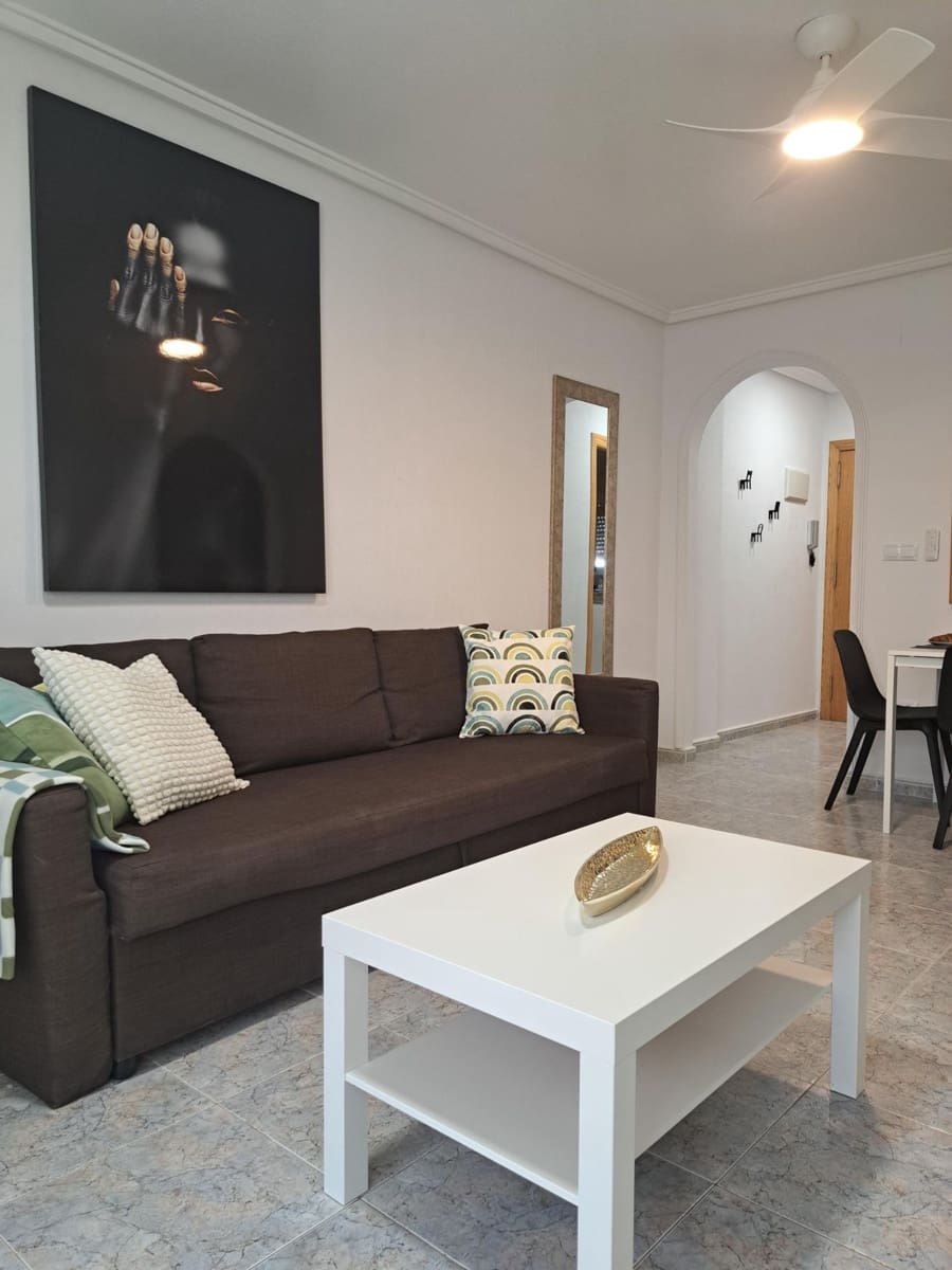 2 slaapkamer Appartement te koop in Arenales del Sol met zwembad garage - € 227.000 (Ref: 9180962)