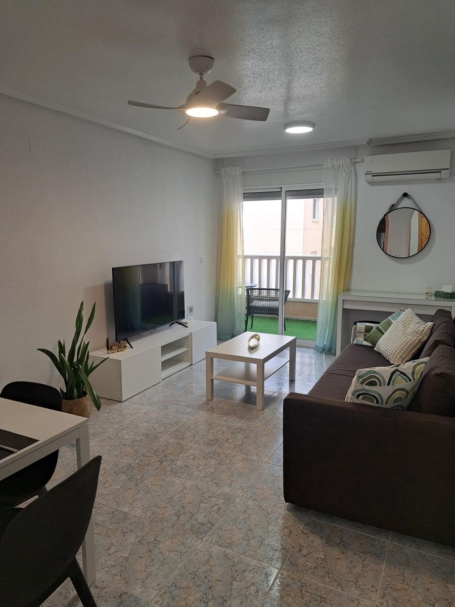 2 slaapkamer Appartement te koop in Arenales del Sol met zwembad garage - € 227.000 (Ref: 9180962)