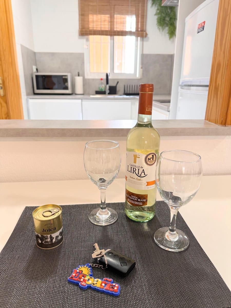 2 slaapkamer Appartement te koop in Arenales del Sol met zwembad garage - € 227.000 (Ref: 9180962)