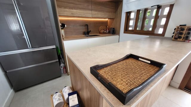 2 makuuhuone Huoneisto myytävänä paikassa Arenales del Sol, Elche / Elx mukana uima-altaan - 340 000 € (Ref: 9282225)