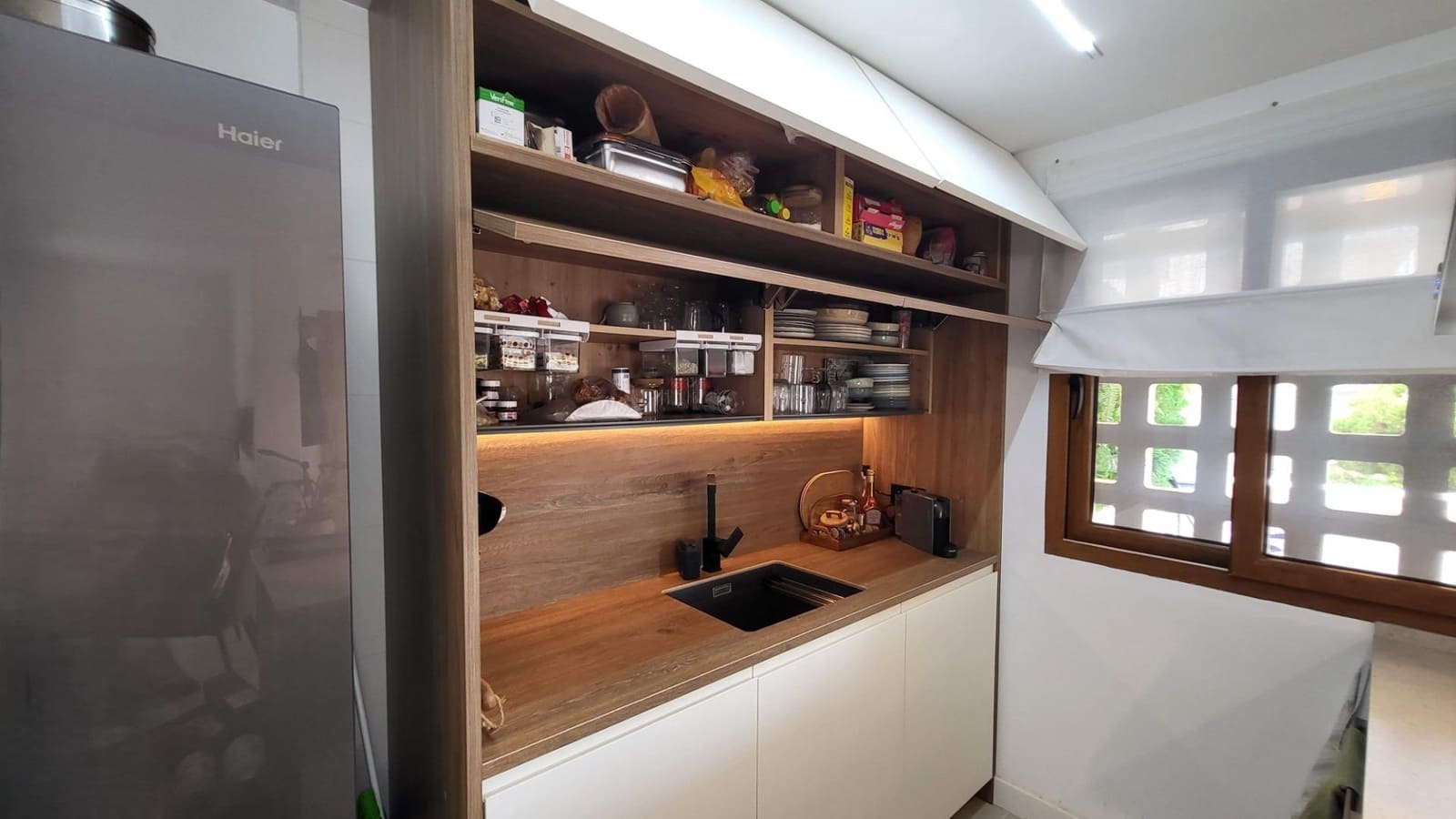 2 soveværelse Lejlighed til salg i Arenales del Sol med swimmingpool - € 340.000 (Ref: 9282225)