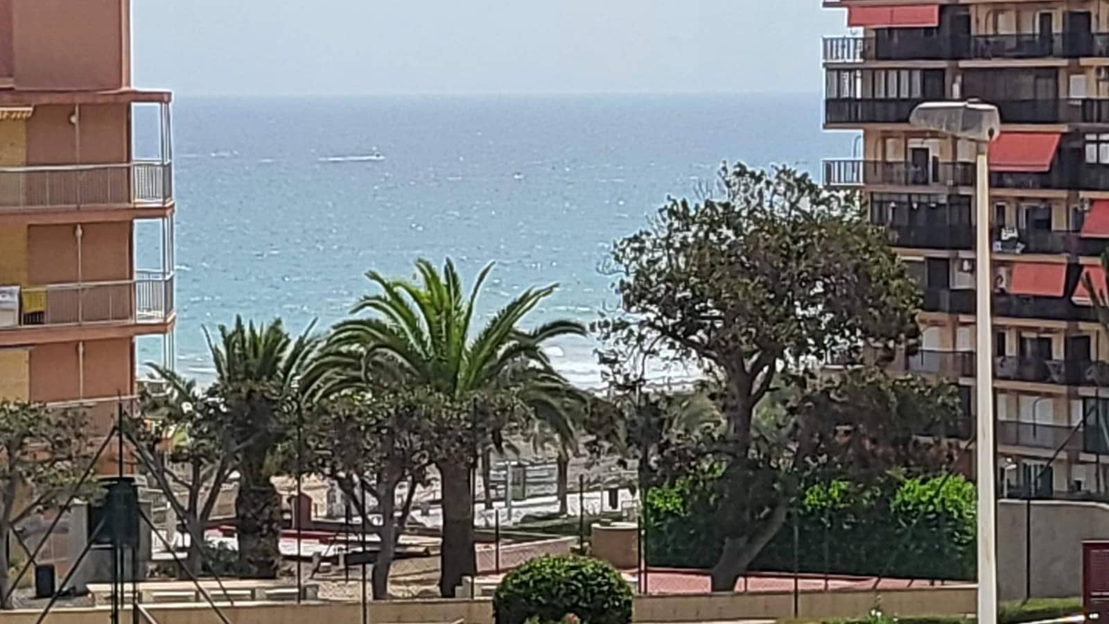 2 soveværelse Lejlighed til salg i Arenales del Sol med swimmingpool - € 340.000 (Ref: 9282225)