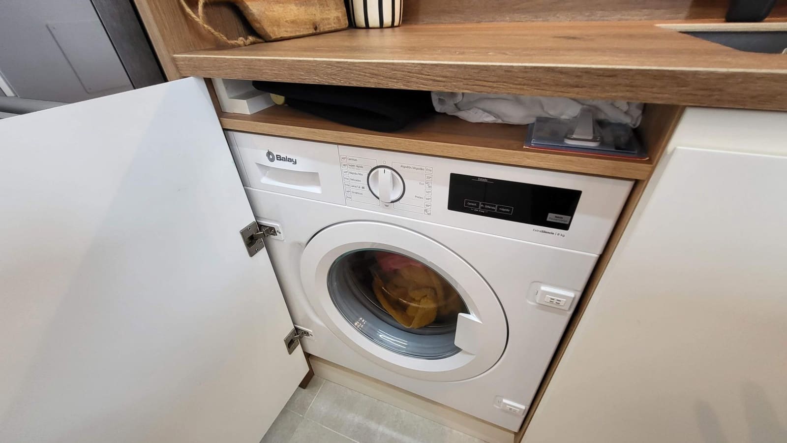 2 soveværelse Lejlighed til salg i Arenales del Sol med swimmingpool - € 340.000 (Ref: 9282225)