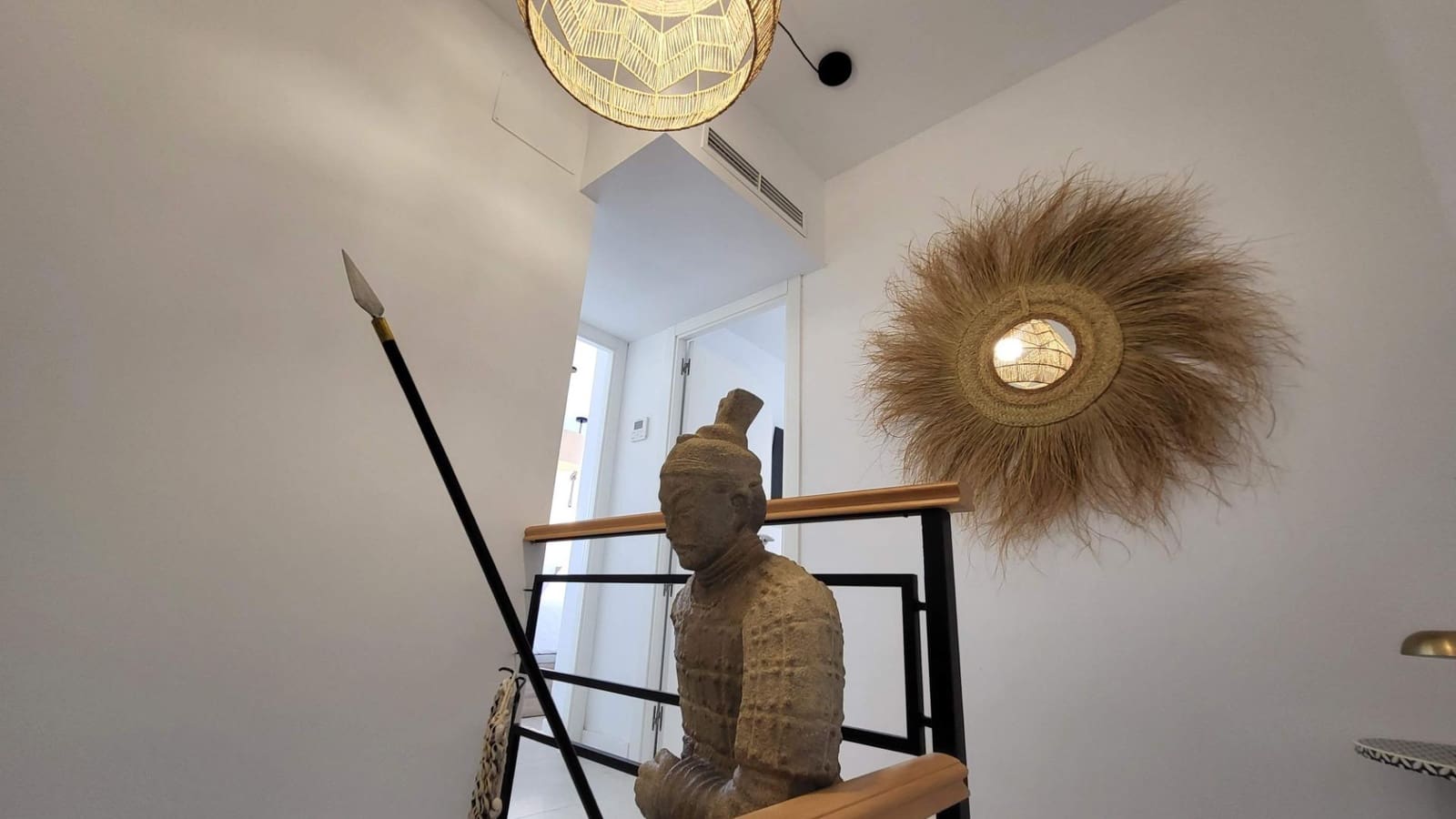 2 soveværelse Lejlighed til salg i Arenales del Sol med swimmingpool - € 340.000 (Ref: 9282225)