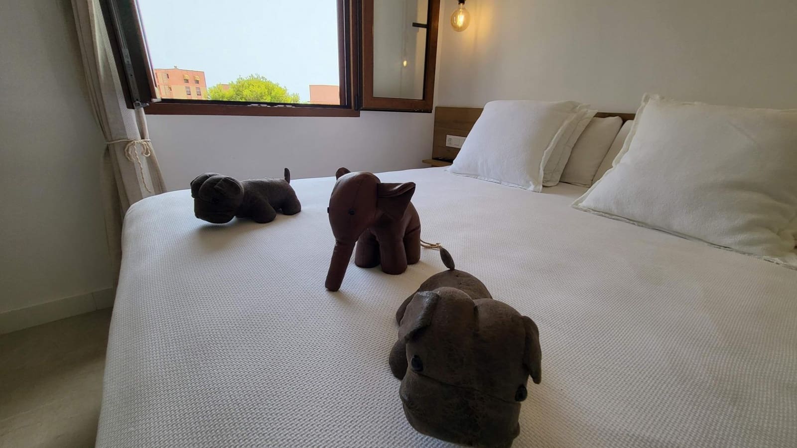 2 soveværelse Lejlighed til salg i Arenales del Sol med swimmingpool - € 340.000 (Ref: 9282225)