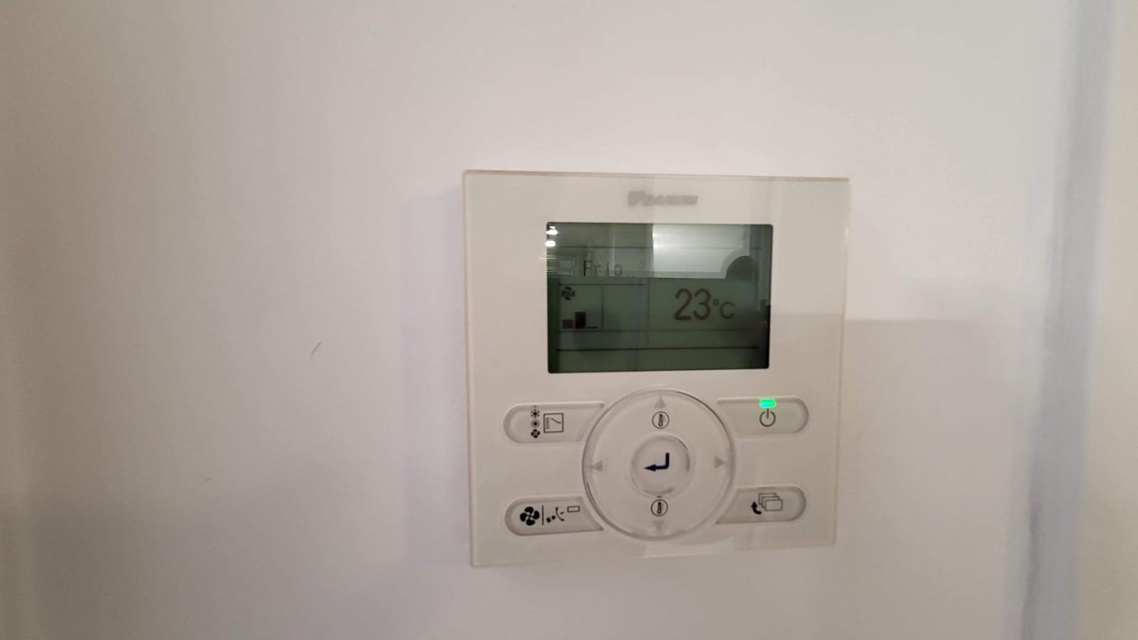 2 soveværelse Lejlighed til salg i Arenales del Sol med swimmingpool - € 340.000 (Ref: 9282225)