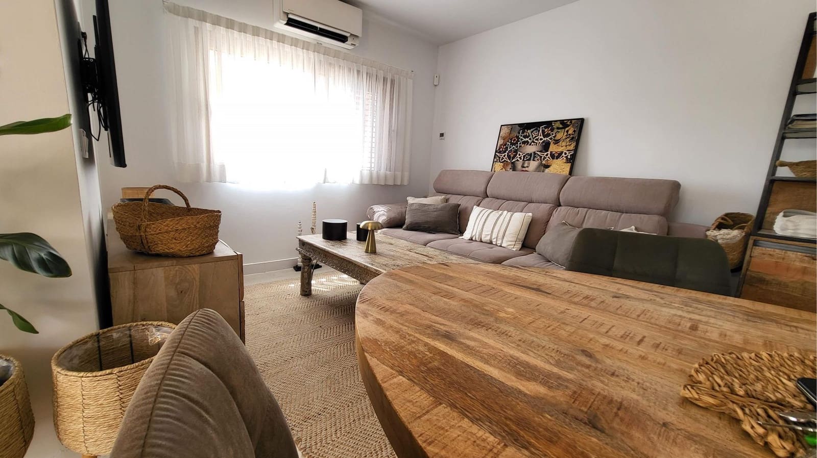 2 soveværelse Lejlighed til salg i Arenales del Sol med swimmingpool - € 340.000 (Ref: 9282225)