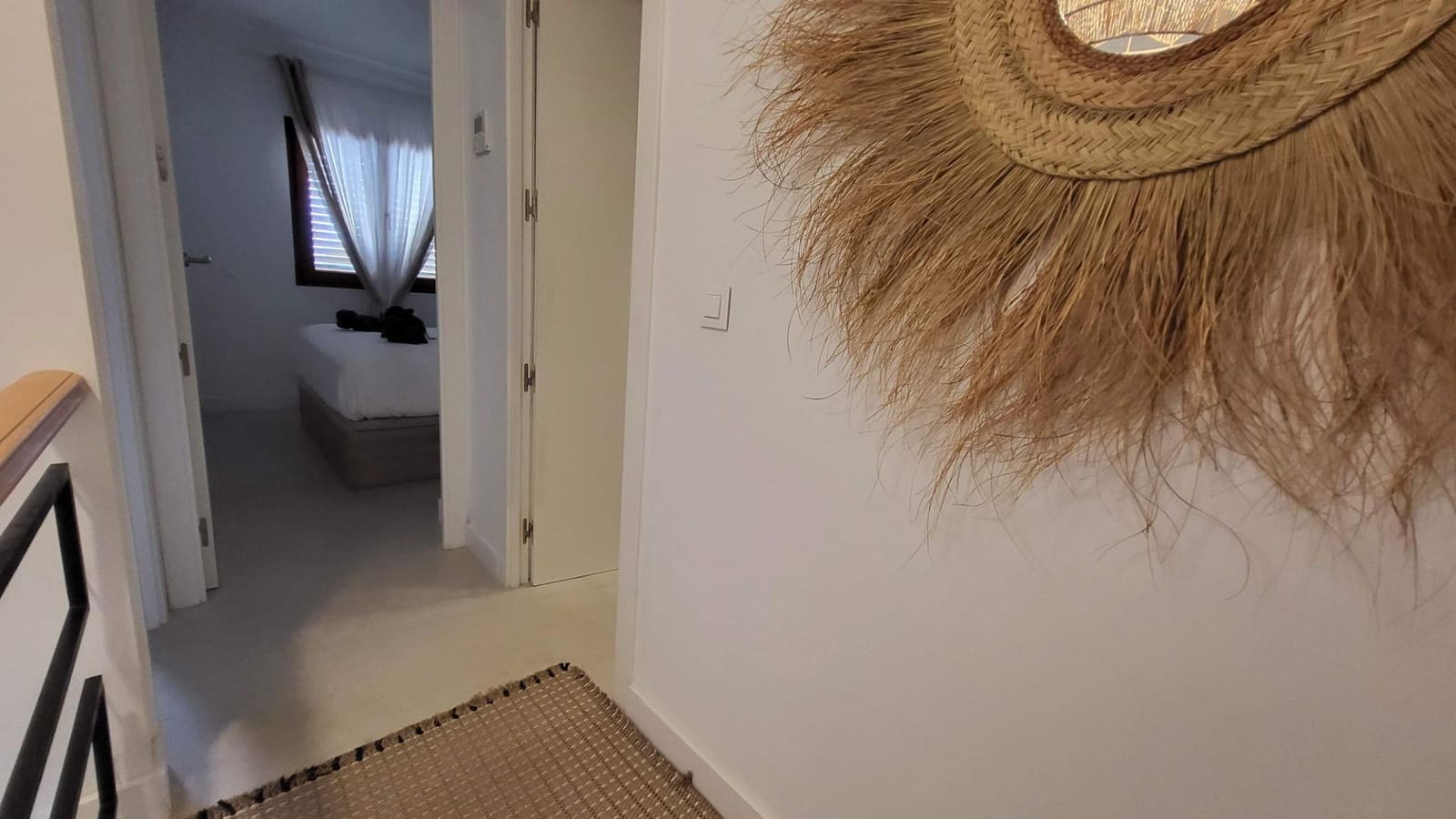 2 soveværelse Lejlighed til salg i Arenales del Sol med swimmingpool - € 340.000 (Ref: 9282225)