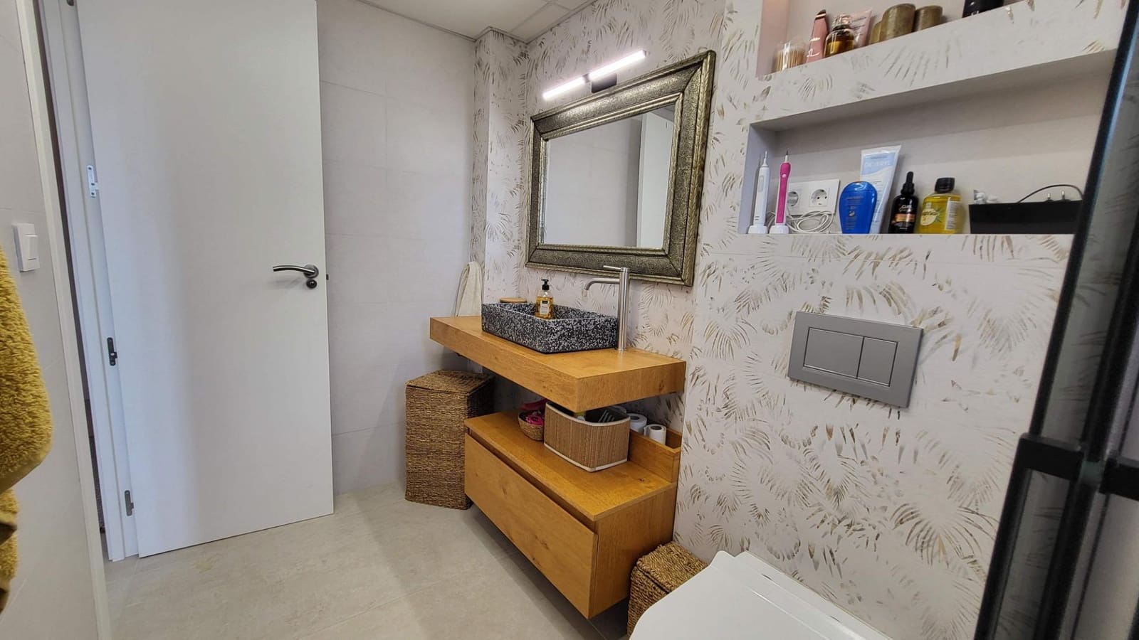 2 soveværelse Lejlighed til salg i Arenales del Sol med swimmingpool - € 340.000 (Ref: 9282225)