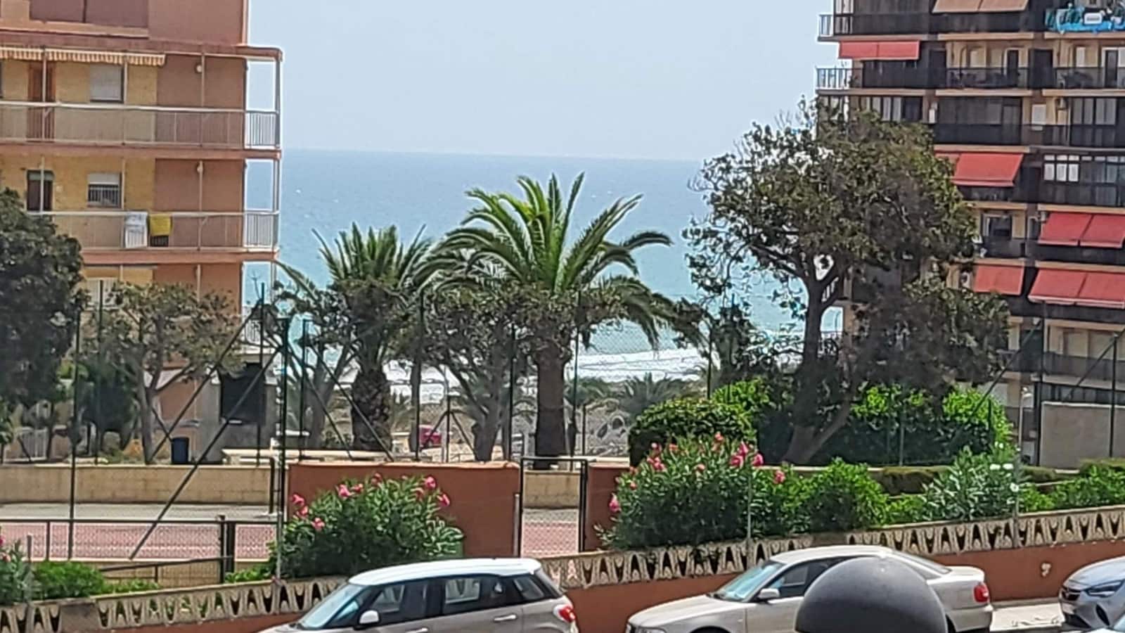 2 soveværelse Lejlighed til salg i Arenales del Sol med swimmingpool - € 340.000 (Ref: 9282225)