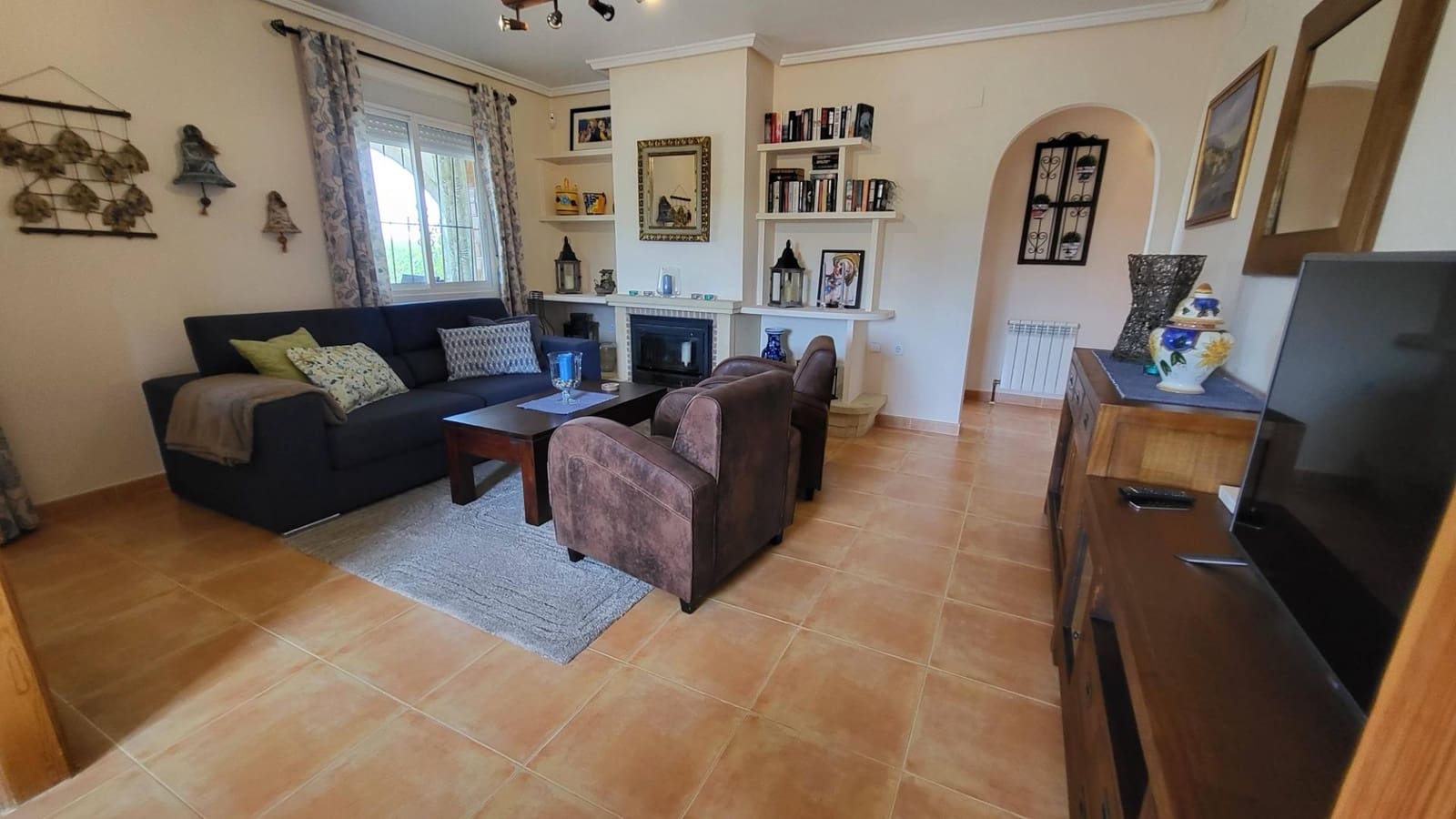 3 makuuhuone Huvila myytävänä paikassa Gran Alacant mukana uima-altaan 
autotalli - 525 000 € (Ref: 9376714)