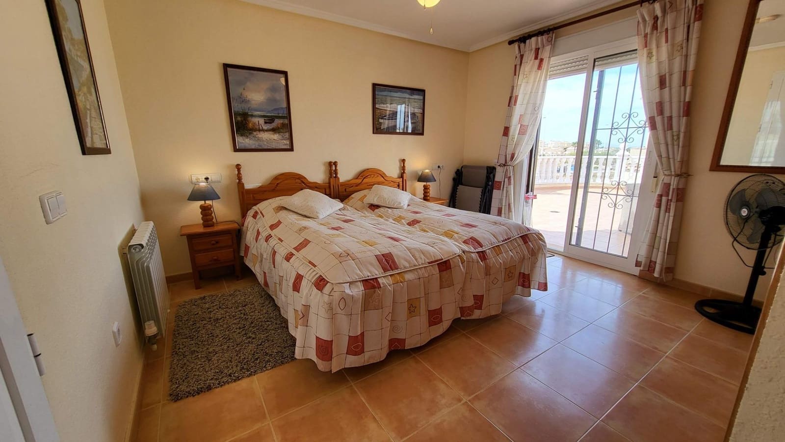 3 makuuhuone Huvila myytävänä paikassa Gran Alacant mukana uima-altaan 
autotalli - 525 000 € (Ref: 9376714)