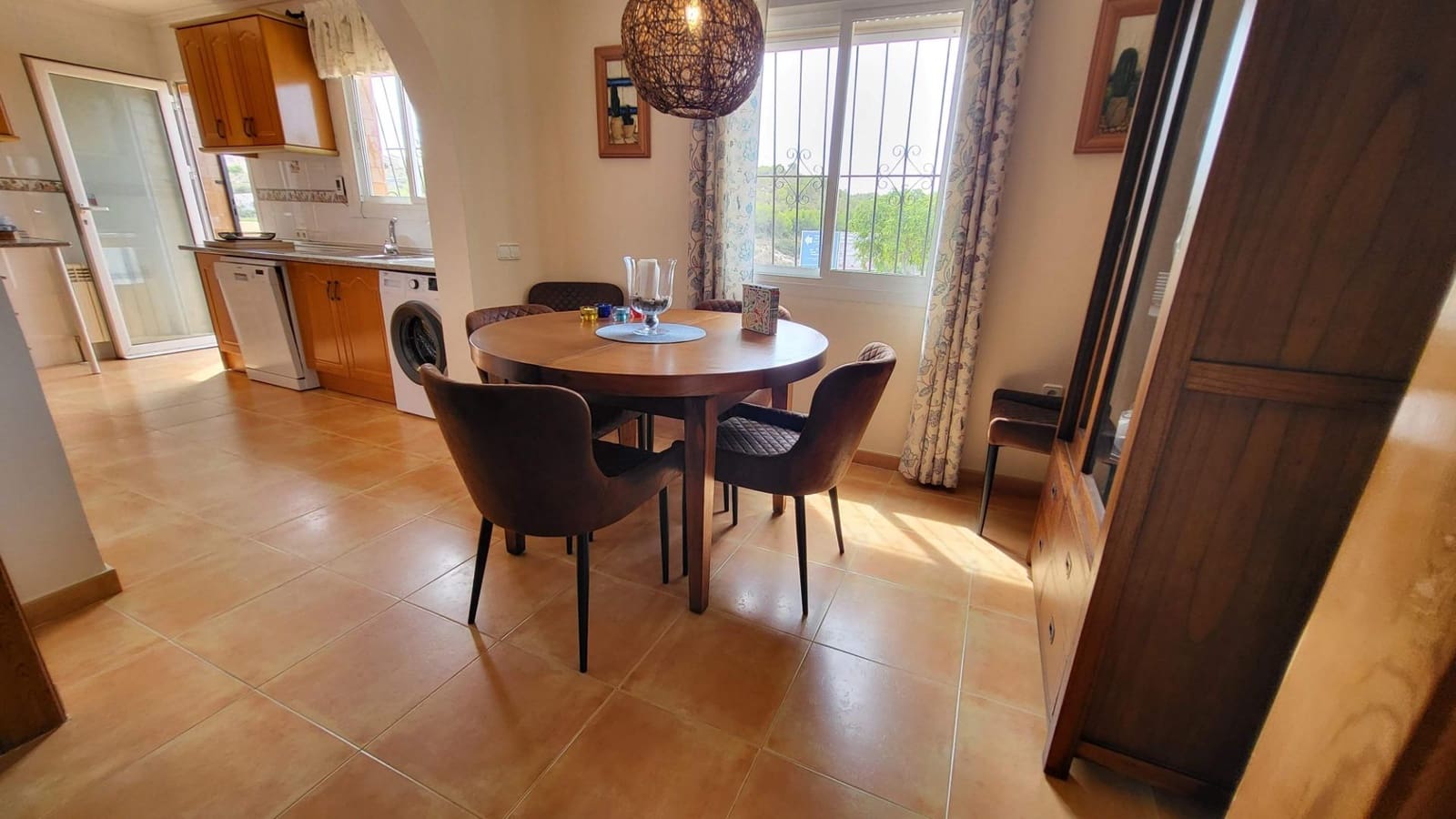 3 makuuhuone Huvila myytävänä paikassa Gran Alacant mukana uima-altaan 
autotalli - 525 000 € (Ref: 9376714)