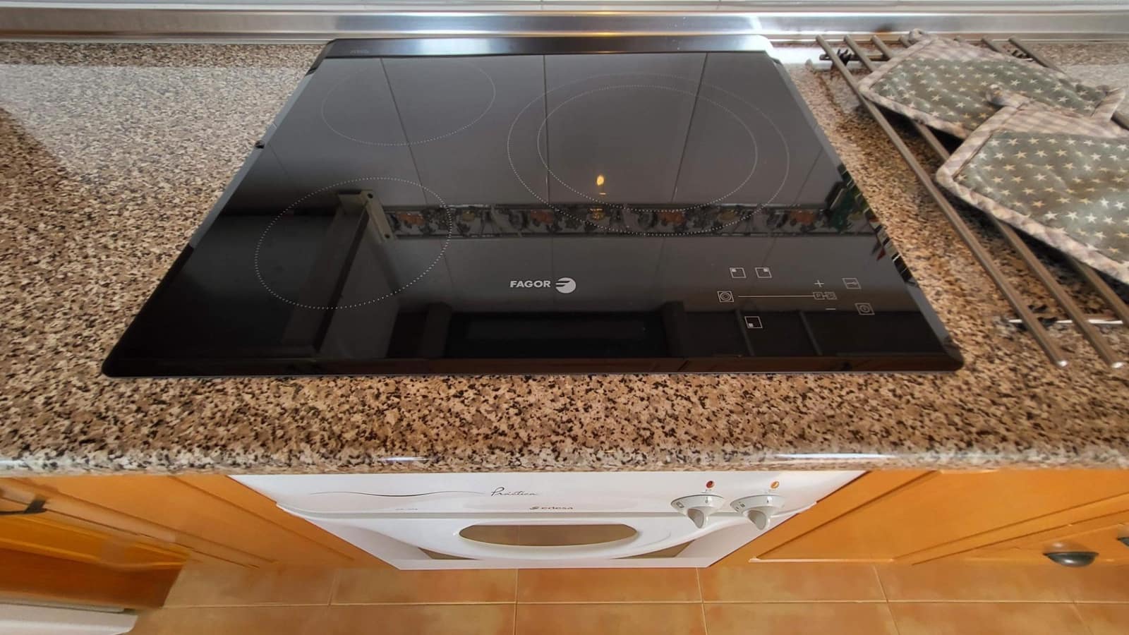 3 makuuhuone Huvila myytävänä paikassa Gran Alacant mukana uima-altaan 
autotalli - 525 000 € (Ref: 9376714)