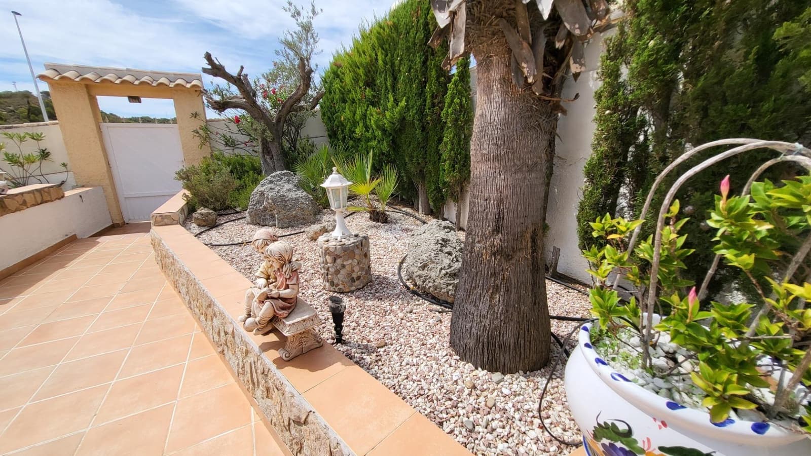 3 makuuhuone Huvila myytävänä paikassa Gran Alacant mukana uima-altaan 
autotalli - 525 000 € (Ref: 9376714)