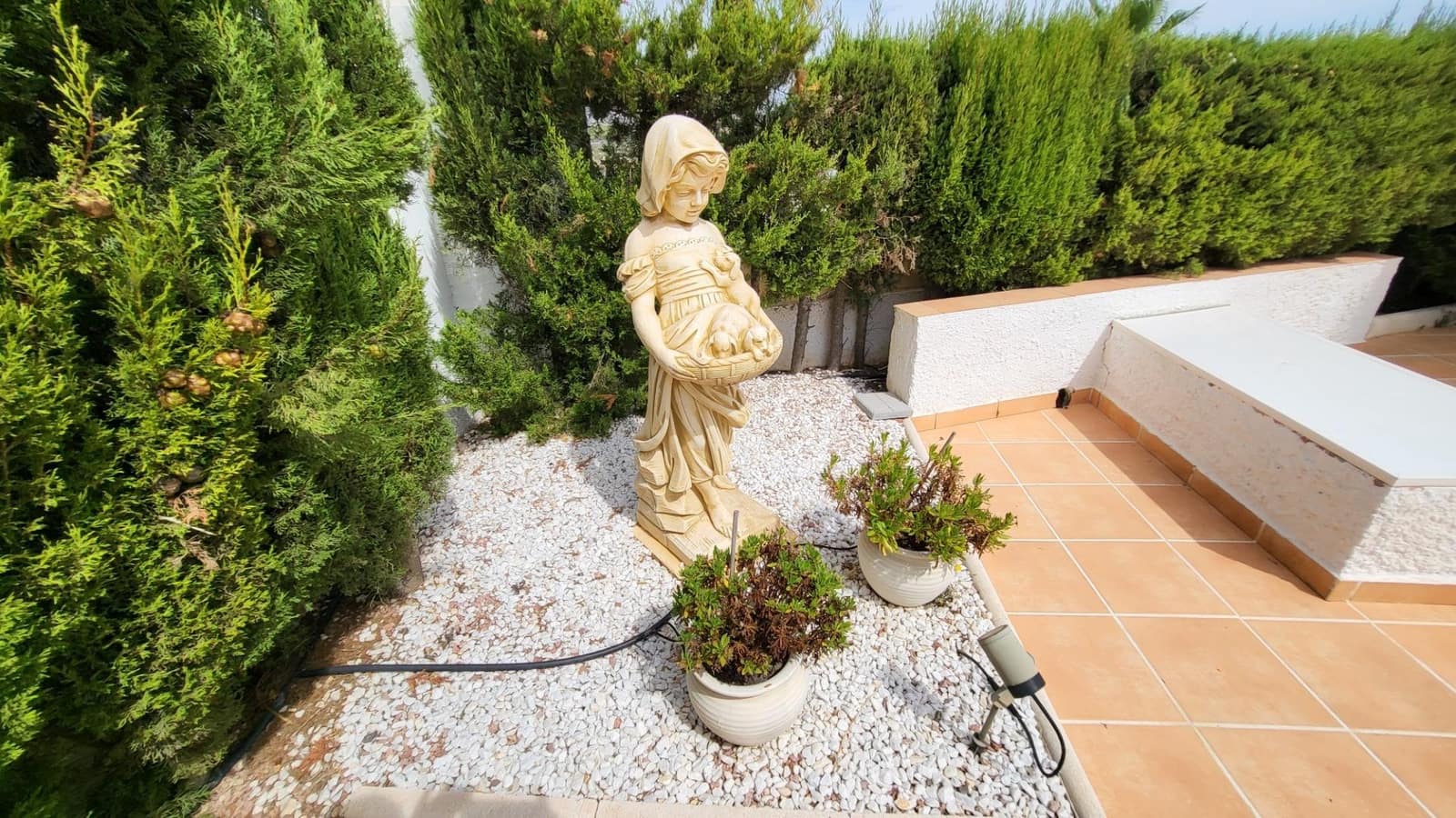 3 makuuhuone Huvila myytävänä paikassa Gran Alacant mukana uima-altaan 
autotalli - 525 000 € (Ref: 9376714)