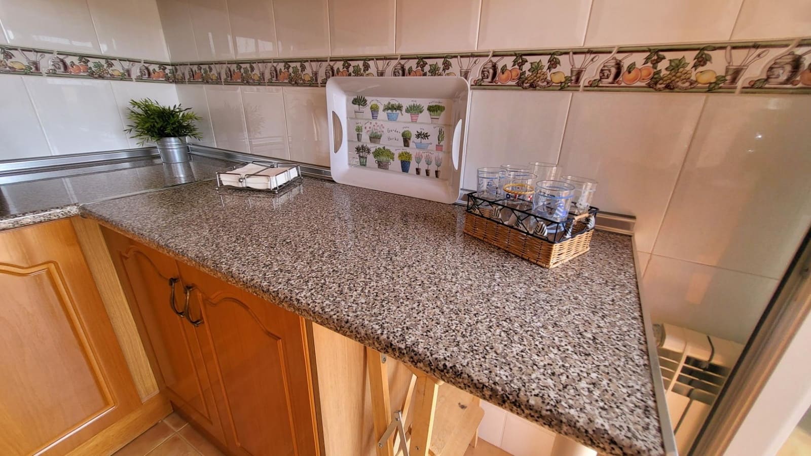 3 makuuhuone Huvila myytävänä paikassa Gran Alacant mukana uima-altaan 
autotalli - 525 000 € (Ref: 9376714)