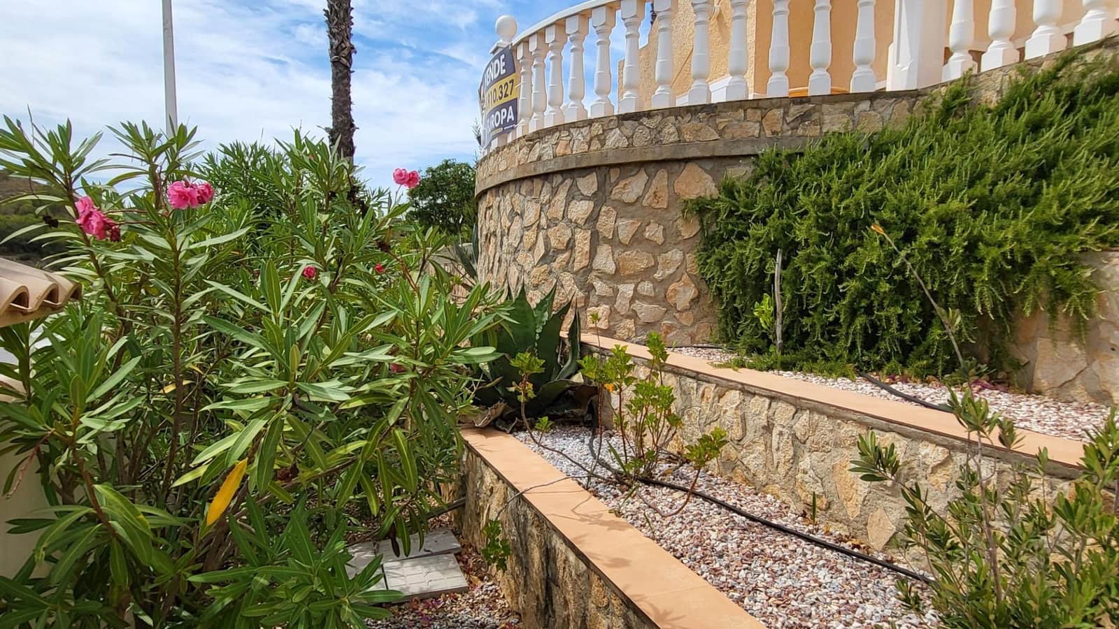 3 makuuhuone Huvila myytävänä paikassa Gran Alacant mukana uima-altaan 
autotalli - 525 000 € (Ref: 9376714)