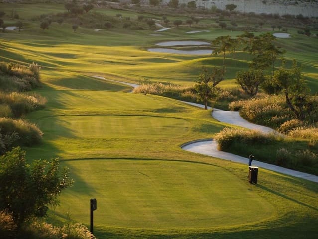 3 chambre Appartement à vendre à Monforte del Cid avec piscine garage - 465 000 € (Ref: 9462104)