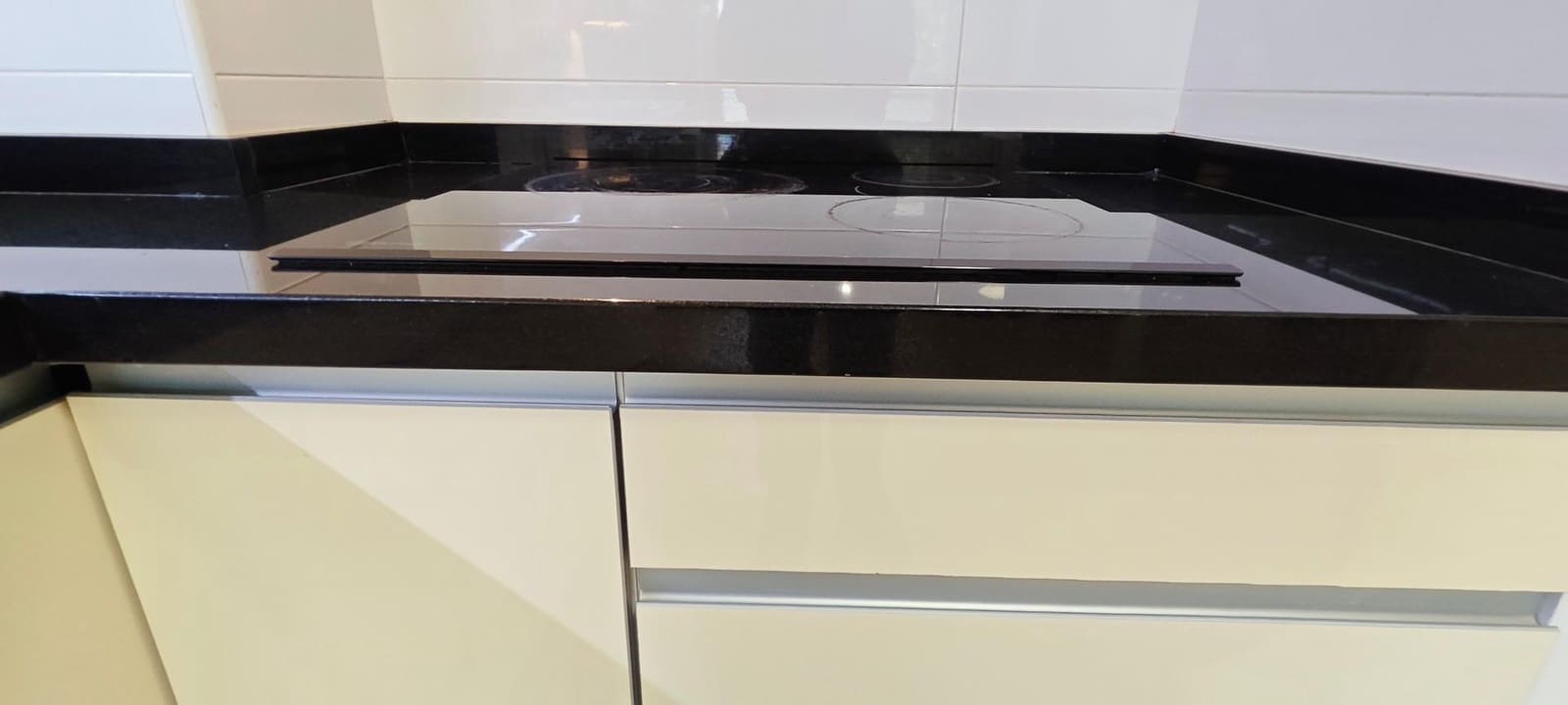 2 chambre Appartement à vendre à Playa de San Juan avec piscine - 410 000 € (Ref: 9730260)