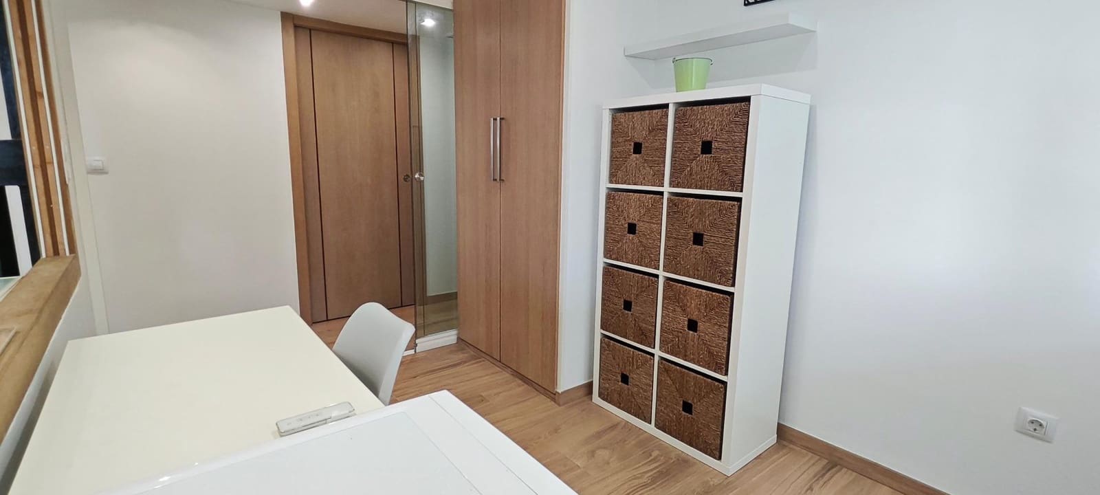 2 chambre Appartement à vendre à Playa de San Juan avec piscine - 410 000 € (Ref: 9730260)