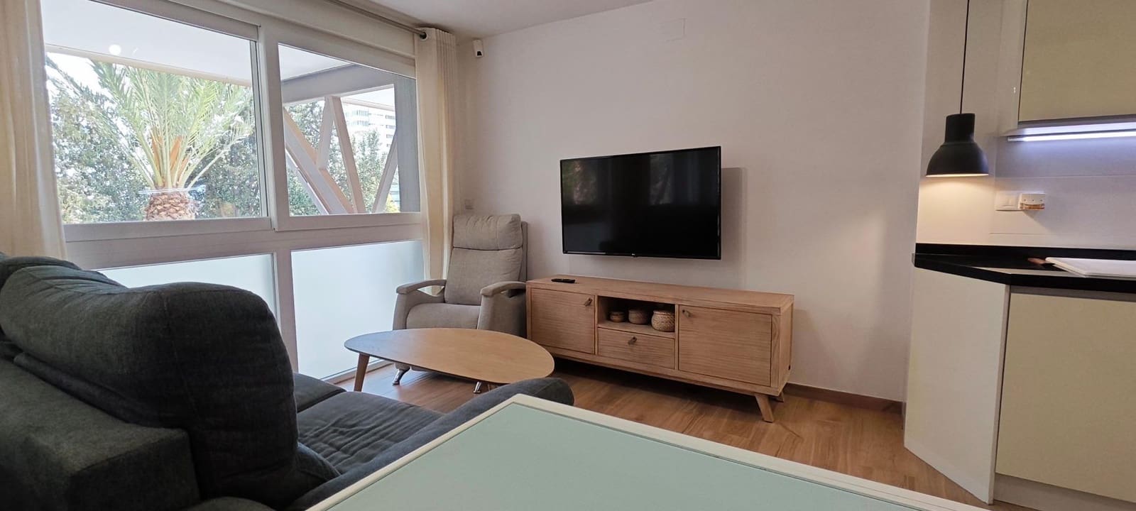 2 chambre Appartement à vendre à Playa de San Juan avec piscine - 410 000 € (Ref: 9730260)