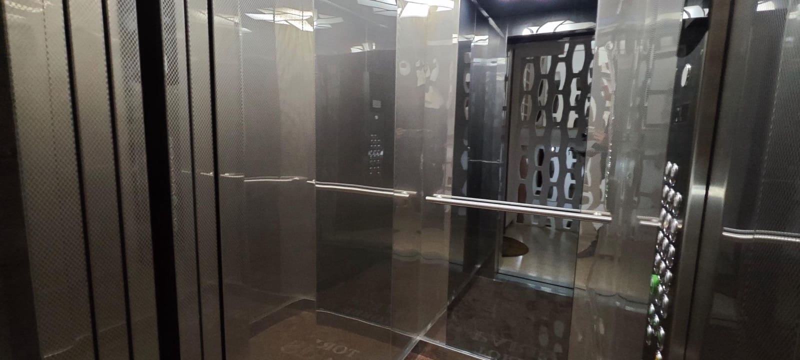 2 chambre Appartement à vendre à Playa de San Juan avec piscine - 410 000 € (Ref: 9730260)