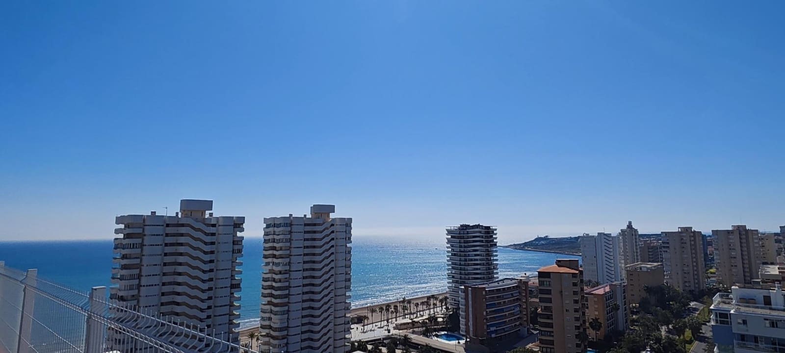 2 chambre Appartement à vendre à Playa de San Juan avec piscine - 410 000 € (Ref: 9730260)