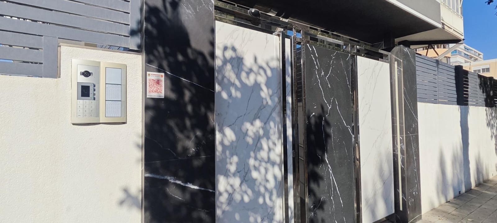 2 chambre Appartement à vendre à Playa de San Juan avec piscine - 410 000 € (Ref: 9730260)