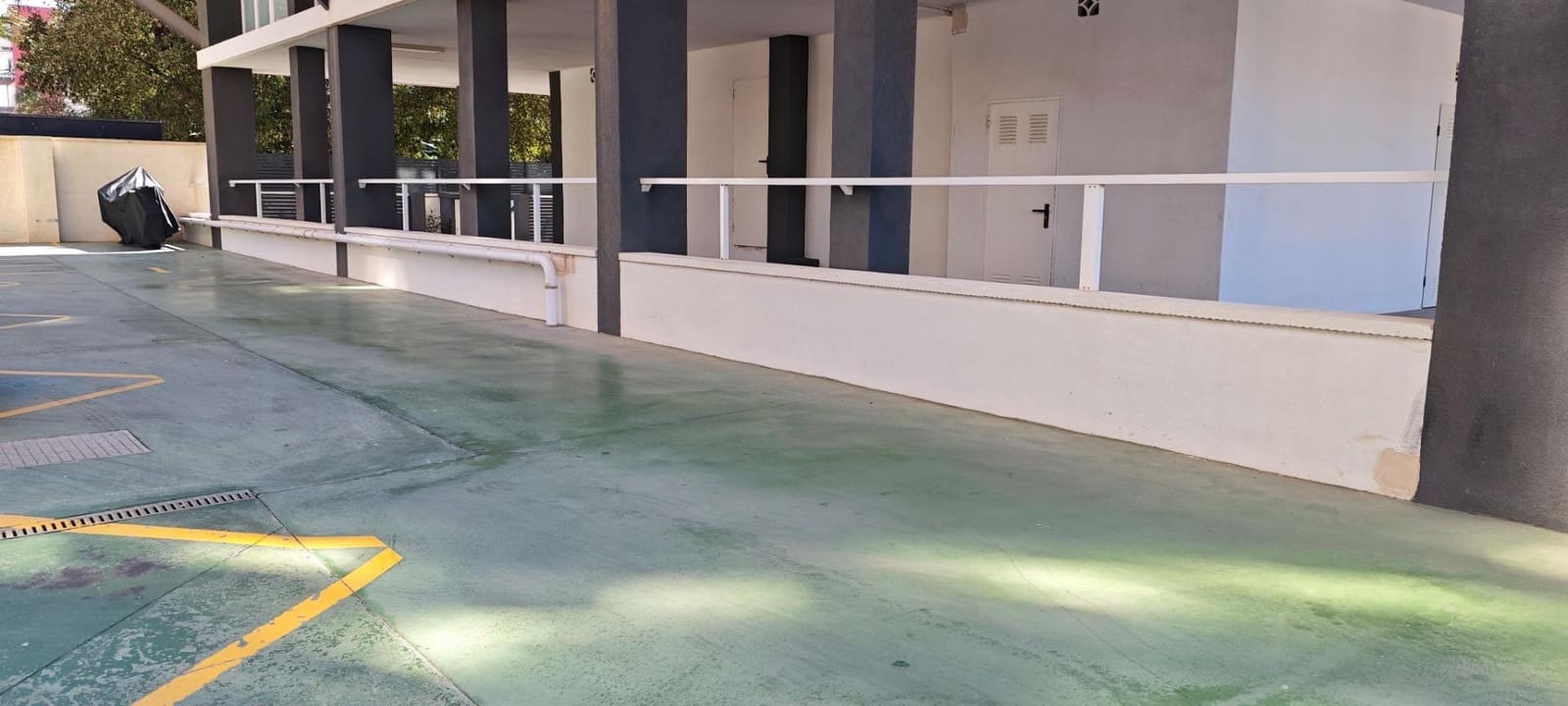 2 chambre Appartement à vendre à Playa de San Juan avec piscine - 410 000 € (Ref: 9730260)