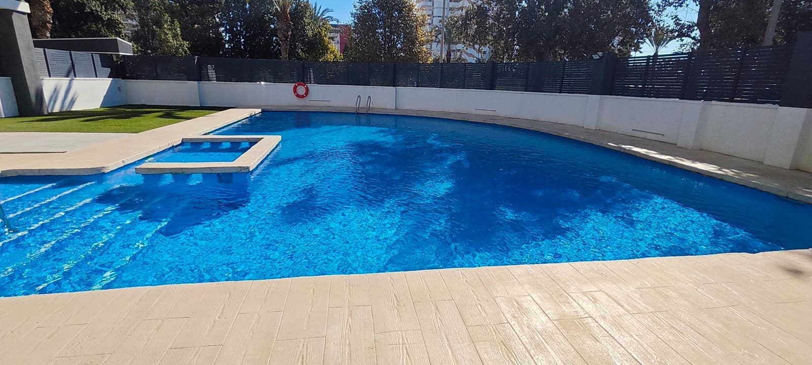 2 chambre Appartement à vendre à Playa de San Juan avec piscine - 410 000 € (Ref: 9730260)