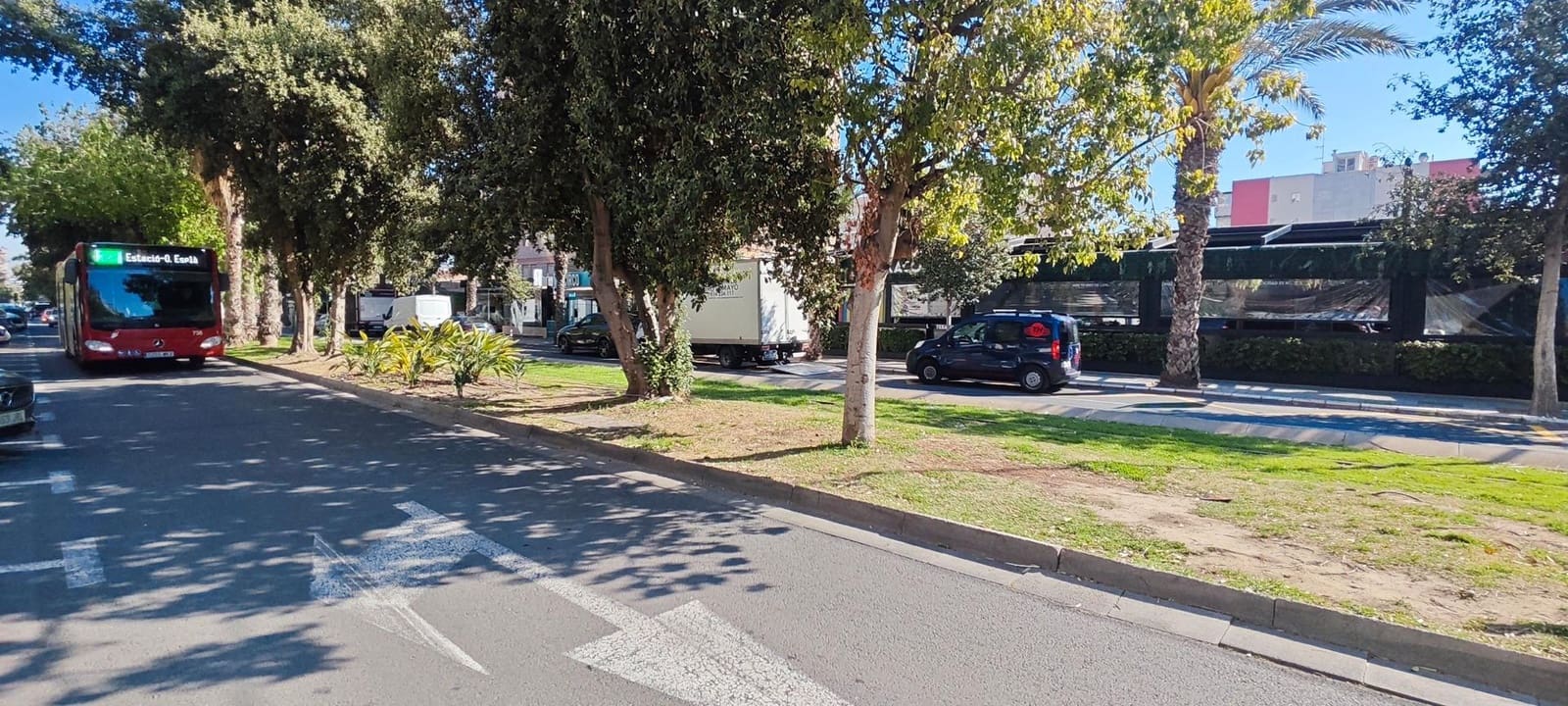 2 chambre Appartement à vendre à Playa de San Juan avec piscine - 410 000 € (Ref: 9730260)